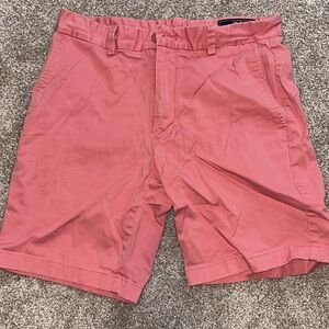Vineyard Vines Men Shorts